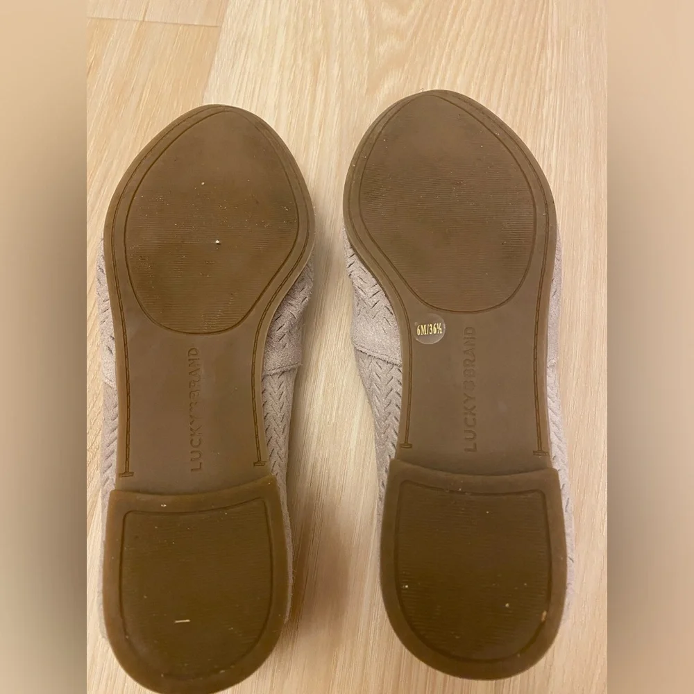 Lucky Brand Loafer LP-Brogan Gray Pointed Flat - Picture 7 of 7
